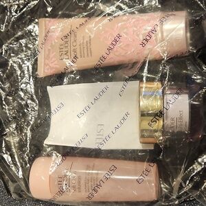 Estee Lauder Resilience Multi-Effect Face and Neck Creme - ~ NEW